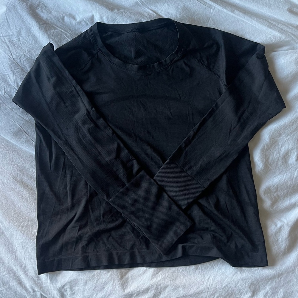 Lululemon top